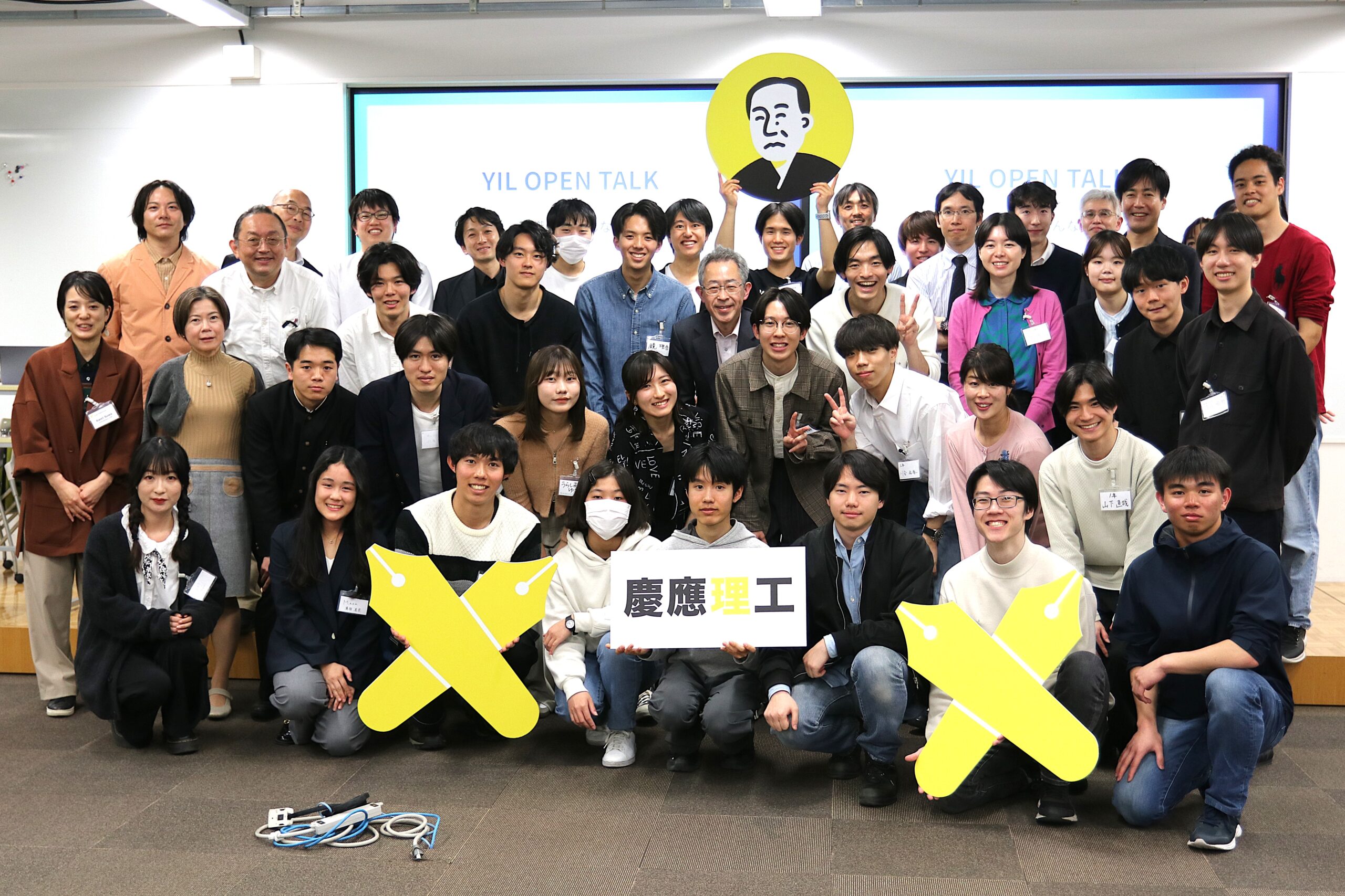 【希少】慶應義塾大学　商学部　2008.2013.2018 15年分 希少】慶應義塾大学 商学部 2008.2013.2018 15年分 大学別過去問集 慶應