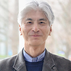 高尾賢一