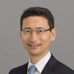 泰岡顕治