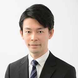 岩﨑秀